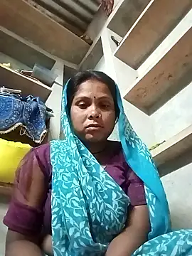 Shreya pandit online show from April 2026 11:30:02 PM