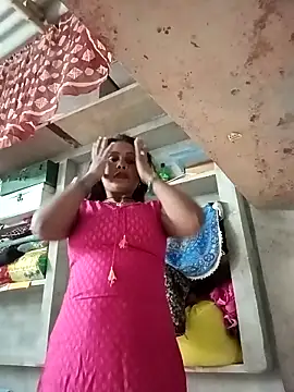 Shreya pandit online show from April 2026 05:42:02 AM