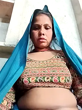 Snapshot of Shreya_pandit chatting on February 2026 02:42:01 AM Shreya pandit online show from February 2026 02:42:01 AM