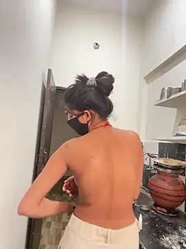 Pooja Love143 online show from April 2026 02:47:02 AM