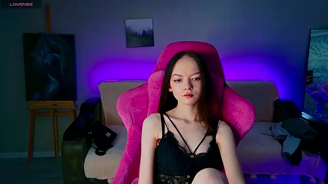 WeksaMur online show from December 2025 11:15:01 AM