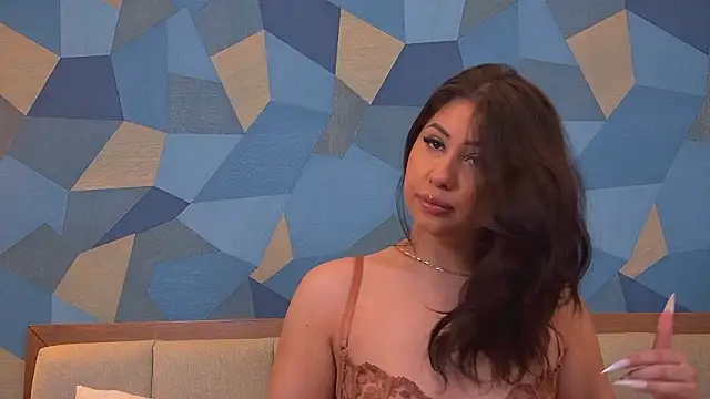 Snapshot of Valentina_Oliver chatting on February 2026 05:36:02 AM Valentina Oliver online show from February 2026 05:36:02 AM