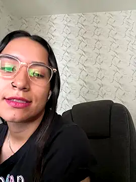 Val12777 online show from December 2025 02:44:01 PM