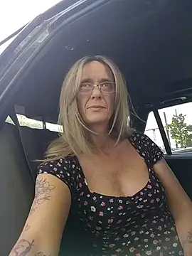 Sacha Scorp online show from April 2026 03:41:01 PM