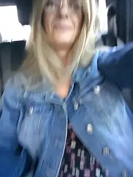 Sacha Scorp online show from March 2026 02:04:01 PM