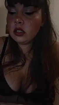 Snapshot of Florazaira2 chatting on December 2025 08:23:02 PM Florazaira2 online show from December 2025 08:23:02 PM