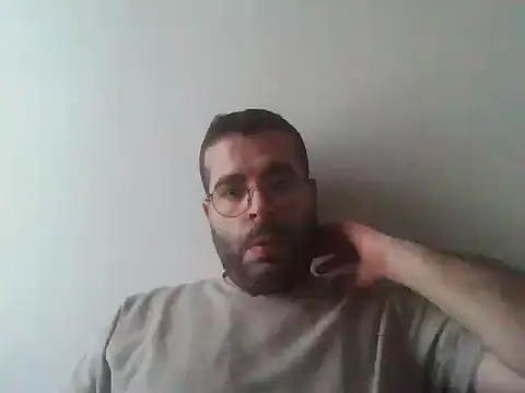 kkadam1 online show from May 2026 03:40:02 PM