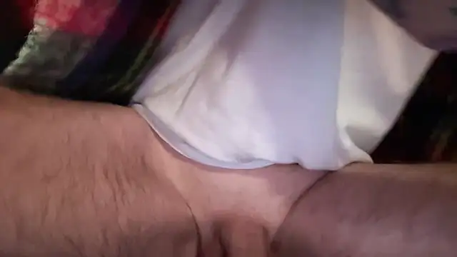 Elio2442 online show from February 2026 03:18:01 PM