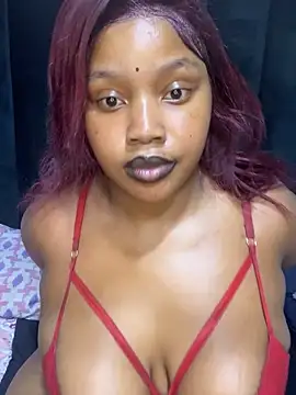 Snapshot of THICKBARBIE32 chatting on June 2026 10:33:01 PM THICKBARBIE32 online show from June 2026 10:33:01 PM
