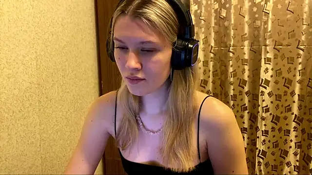 SkyeDavis online show from January 2026 07:20:02 PM