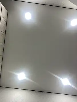 Sarah2127 online show from March 2026 05:52:02 PM