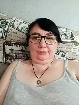 Snapshot of MariSwan222 chatting on July 2026 01:44:01 PM MariSwan222 online show from July 2026 01:44:01 PM