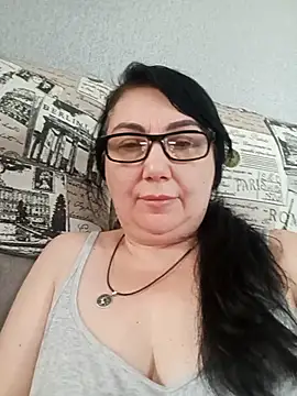 Snapshot of MariSwan222 chatting on July 2026 07:16:02 AM MariSwan222 online show from July 2026 07:16:02 AM