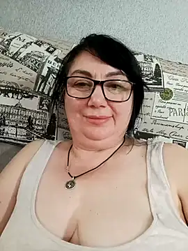 Snapshot of MariSwan222 chatting on July 2026 12:56:01 PM MariSwan222 online show from July 2026 12:56:01 PM