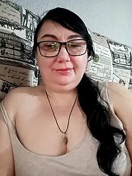 MariSwan222 online show from February 2026 11:43:02 AM