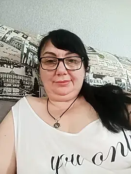 Snapshot of MariSwan222 chatting on July 2026 12:59:02 PM MariSwan222 online show from July 2026 12:59:02 PM