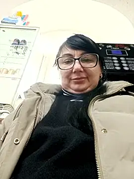 MariSwan222 online show from March 2026 12:34:01 PM