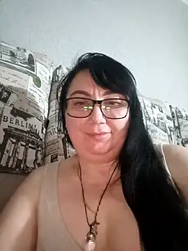 Snapshot of MariSwan222 chatting on May 2026 08:56:01 PM MariSwan222 online show from May 2026 08:56:01 PM
