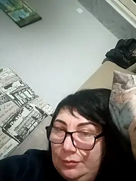 MariSwan222 online show from December 2025 08:23:02 PM