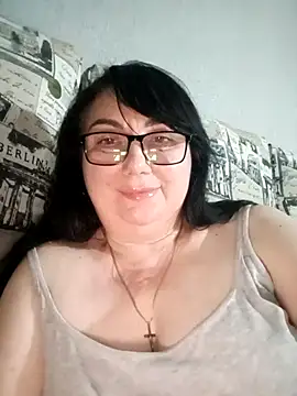 Snapshot of MariSwan222 chatting on May 2026 08:31:02 PM MariSwan222 online show from May 2026 08:31:02 PM