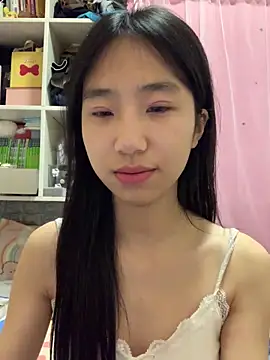 hanhan-oooooo online show from December 2025 01:49:01 PM