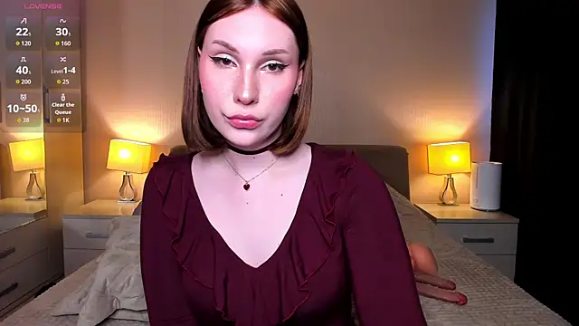 Snapshot of Dianaa_Rose chatting on May 2026 06:40:02 PM Dianaa Rose online show from May 2026 06:40:02 PM