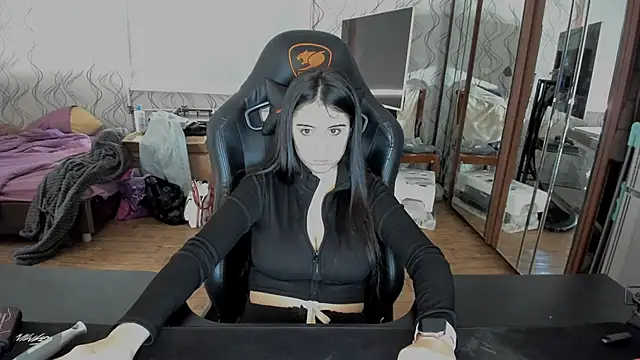 WaltraudPattie online show from February 2026 12:43:02 AM