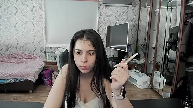 WaltraudPattie online show from February 2026 02:32:02 AM