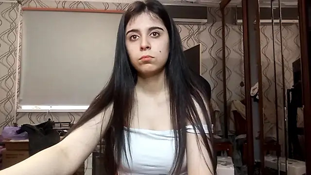 WaltraudPattie online show from February 2026 01:56:01 AM