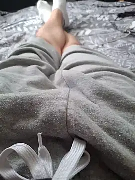 Snapshot of Ghost_Pie chatting on April 2026 02:01:01 PM Ghost Pie online show from April 2026 02:01:01 PM