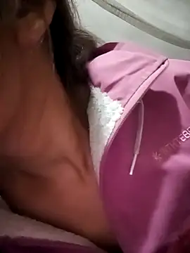 Snapshot of Andrea-688 chatting on February 2026 01:13:02 PM Andrea-688 online show from February 2026 01:13:02 PM