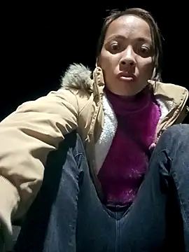 Snapshot of Andrea-688 chatting on December 2025 03:28:04 PM Andrea-688 online show from December 2025 03:28:04 PM