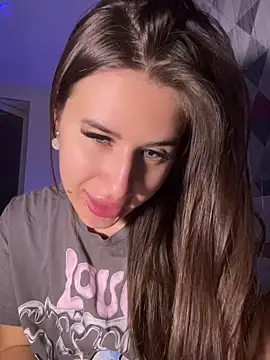 Lira Fayeee online show from July 2026 07:10:01 PM