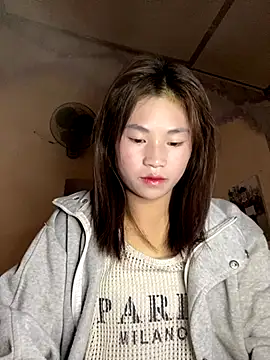 Babi-AzE online show from December 2025 07:22:01 AM