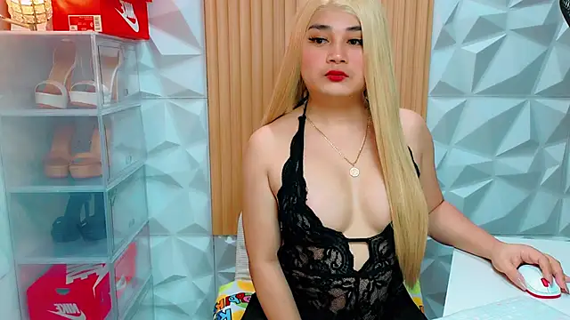 flirt ashly online show from December 2025 06:27:01 AM