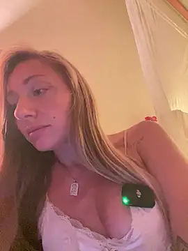 OpheliaRoxx online show from February 2026 06:27:02 PM