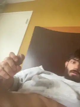 Mebangdrums1 online show from December 2025 03:36:02 PM