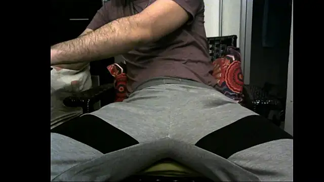 Snapshot of 3LEGSSS chatting on January 2026 09:41:01 PM 3LEGSSS online show from January 2026 09:41:01 PM