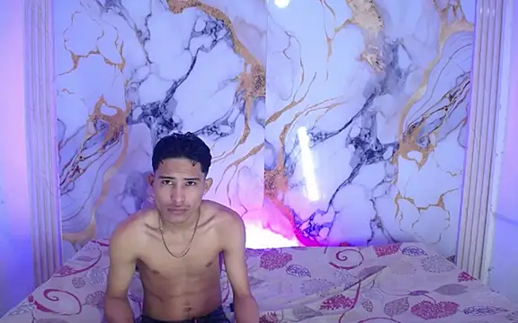 Snapshot of Damian_and_theo chatting on February 2026 07:03:01 PM Damian and theo online show from February 2026 07:03:01 PM