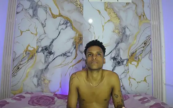 Snapshot of Damian_and_theo chatting on February 2026 07:33:01 PM Damian and theo online show from February 2026 07:33:01 PM