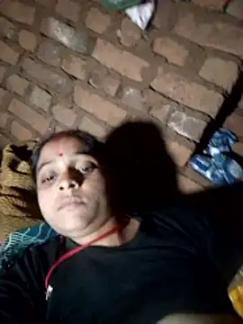 Snapshot of Rinki_malhotra chatting on January 2026 03:07:02 PM Rinki malhotra online show from January 2026 03:07:02 PM