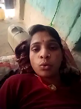 Snapshot of Rinki_malhotra chatting on February 2026 10:06:01 AM Rinki malhotra online show from February 2026 10:06:01 AM