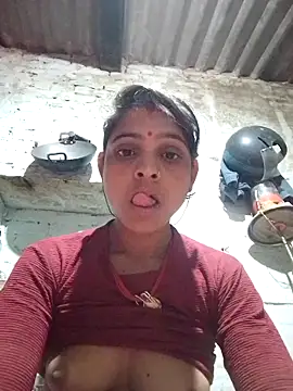 Snapshot of Rinki_malhotra chatting on February 2026 04:06:02 PM Rinki malhotra online show from February 2026 04:06:02 PM