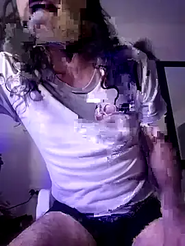 Snapshot of vladopen chatting on February 2026 05:24:01 AM vladopen online show from February 2026 05:24:01 AM