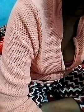 Snapshot of Soniya-shina chatting on December 2025 03:44:02 AM Soniya-shina online show from December 2025 03:44:02 AM