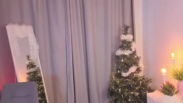 Leyla crsh online show from December 2025 05:07:01 AM