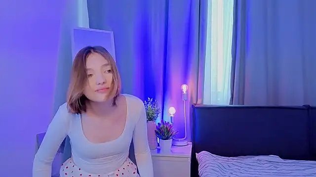 Leyla crsh online show from February 2026 06:24:02 AM