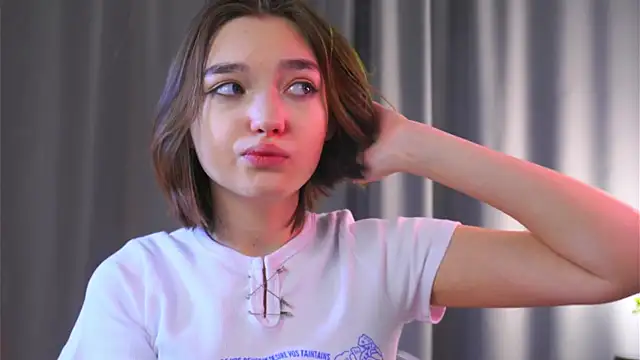 Leyla crsh online show from March 2026 05:35:02 AM