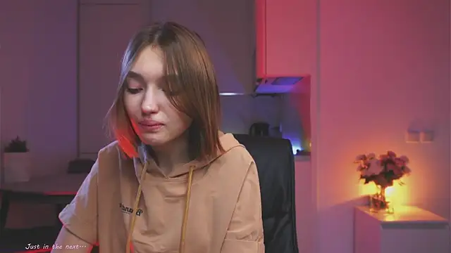 Leyla crsh online show from April 2026 05:15:01 AM