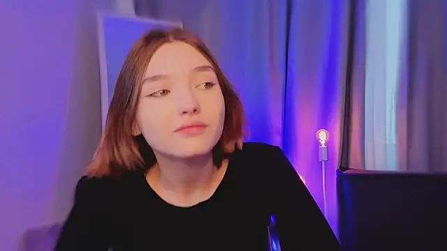 Leyla crsh online show from February 2026 11:43:02 AM